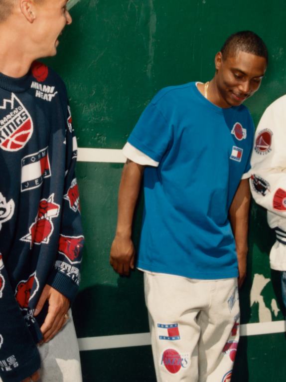 ملكي الأزرق / لا ليكرز Tommy Hilfiger تي شيرت جينز وشارة NBA مريح 446442868