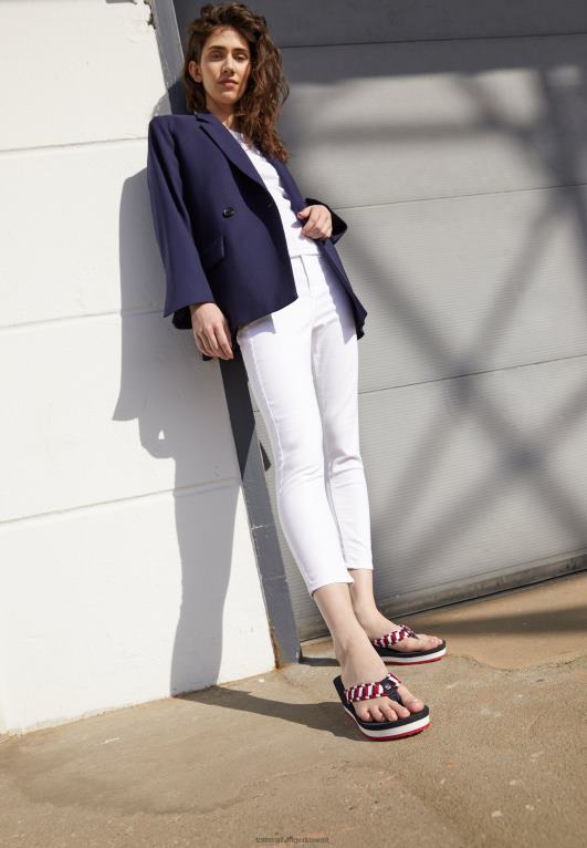 سماء الصحراء Tommy Hilfiger صندل شاطئ على شكل حرف T منسوج بشريط منسوج 446447280