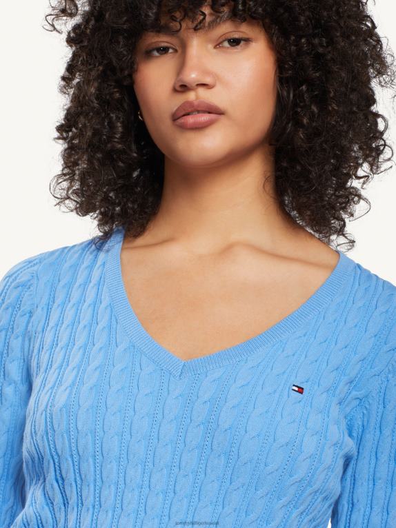 الكوبية الزرقاء Tommy Hilfiger سترة كلاسيكية برقبة على شكل حرف V 446442222