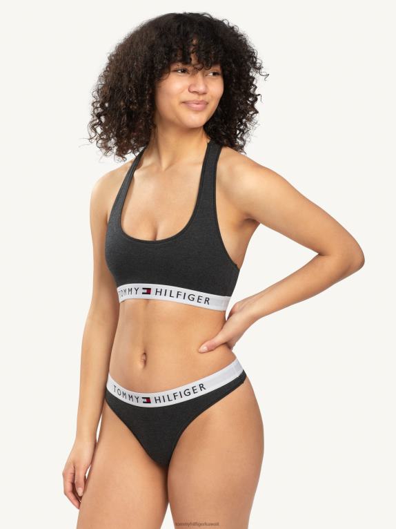 أسود / هيذر Tommy Hilfiger حمالة صدر برقبة واسعة من Racerback 446442239